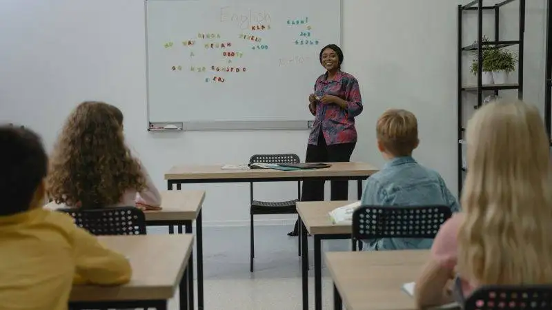 The Benefits of Preparatory Schools: Shaping Future Leaders 